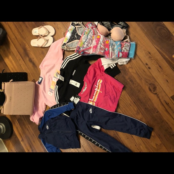 Multiple items - Picture 2 of 2